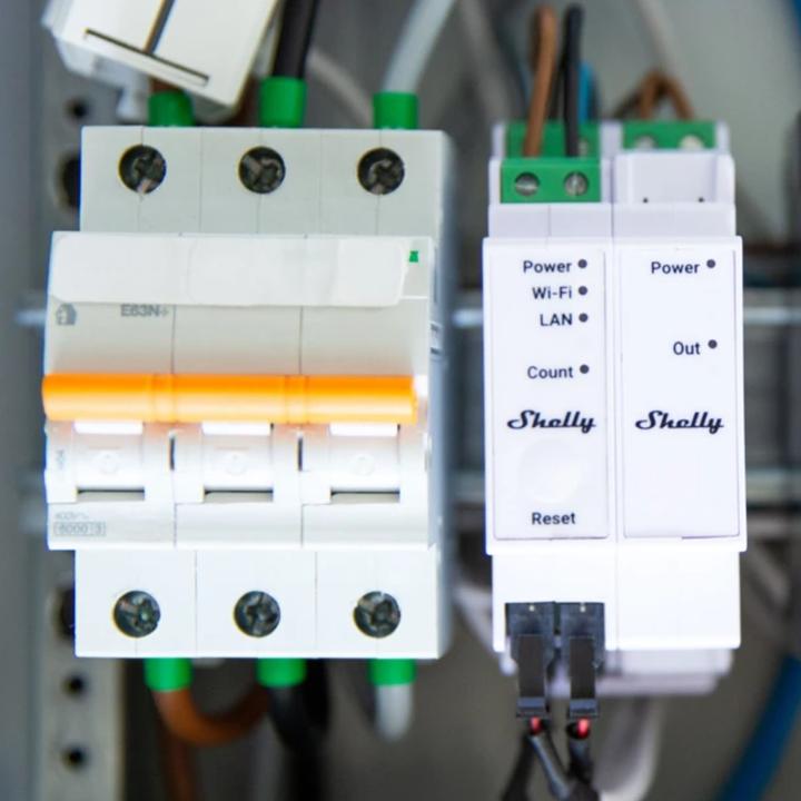 Image du produit Shelly Module complémentaire Pro 3EM Switch (Actionneur de commutation)