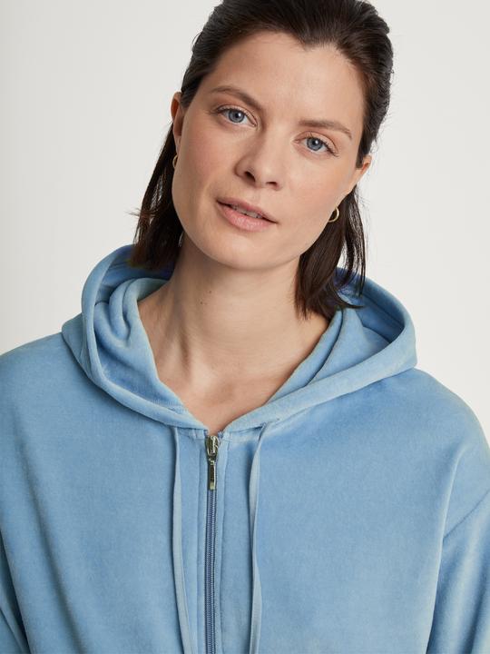 Produktbild Calida Sweatjacke Loungewear "Lounge Velours" hellblau (36)