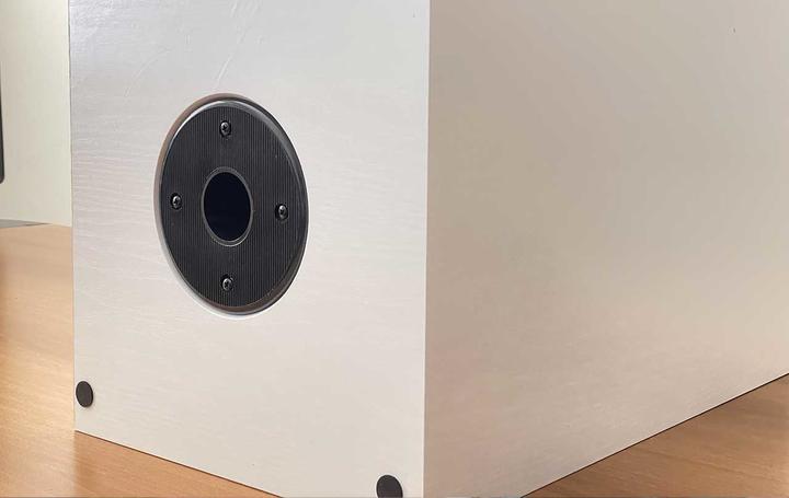 Actual product image Empire SPEAKER HS290 290W 80-20K HZ RCA XLR BALANCED WHITE (1 pcs., 290 W)