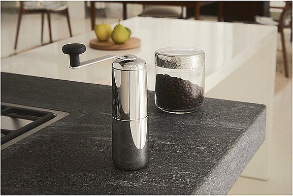 Image du produit Alessi Moulin à café SLOW COFFEE argentée
