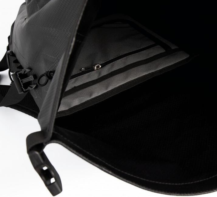 Produktbild Kimood Wasserfester Rucksack mit Helmfach