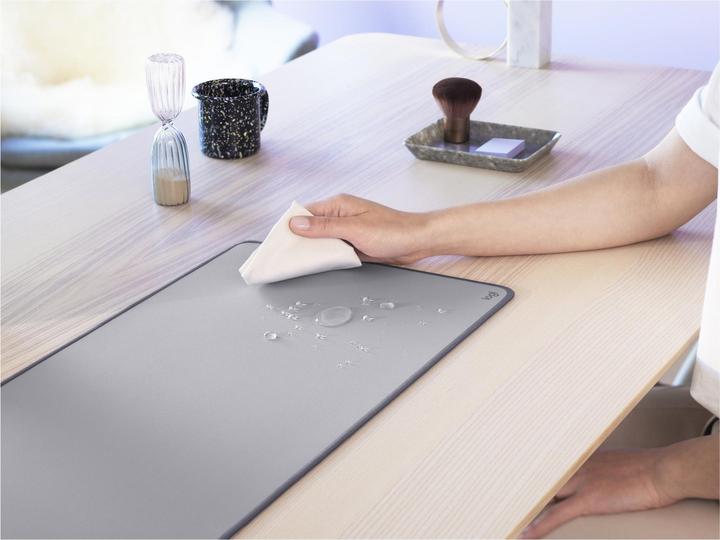 Produktbild Logitech Desk Mat Studio (Wide)