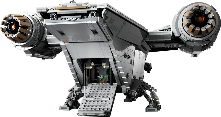 Actual product image LEGO The Razor Crest (75331, LEGO Rare Sets)