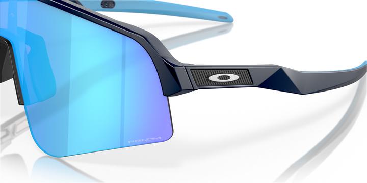 Actual product image Oakley Sutro Lite Sweep (Blue, Prizm Sapphire)