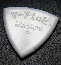 Actual product image V-Picks V-Pick Medium Pointed Pick Pearly gates (2.75 mm)