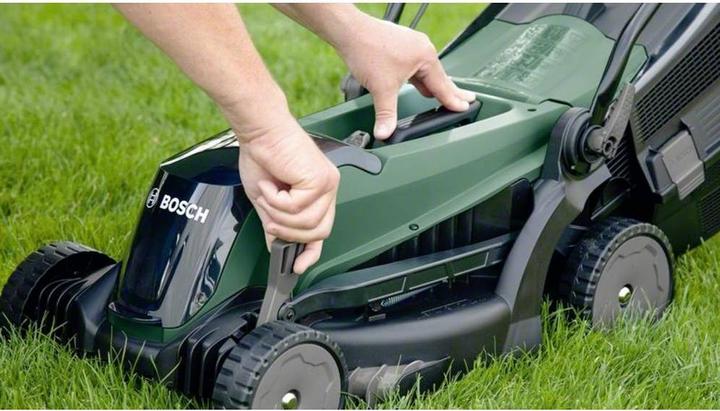 Productafbeelding Bosch Home & Garden EasyRotak 36-550 (2x2.0Ah) + handschoenen (Oplaadbare batterij)