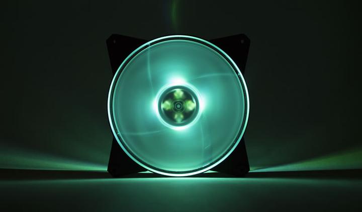 Produktbild Cooler Master Gehäuselüfter CM Masterfan Pro 140 AP RGB 3 (140 mm, 3 x)