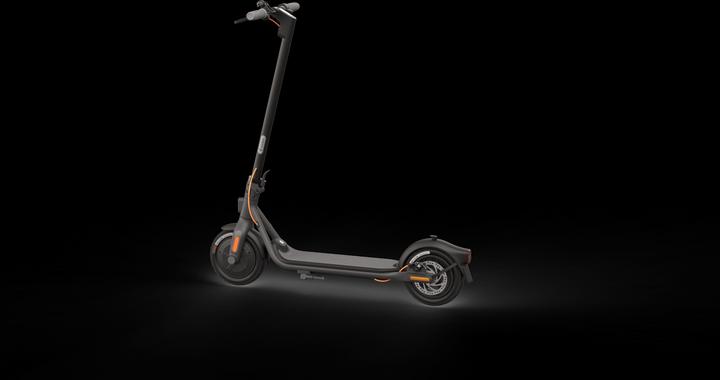 Produktbild Segway-Ninebot F30D (20 km/h, 30 km, 300 W)