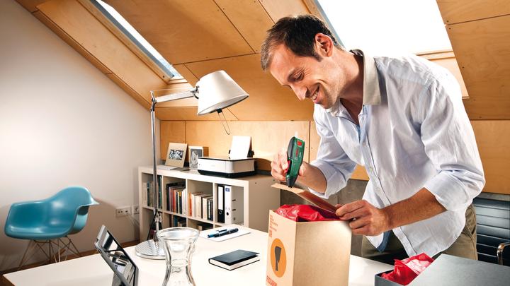 Immagine prodotto Bosch Home & Garden Colla a caldo GluePen