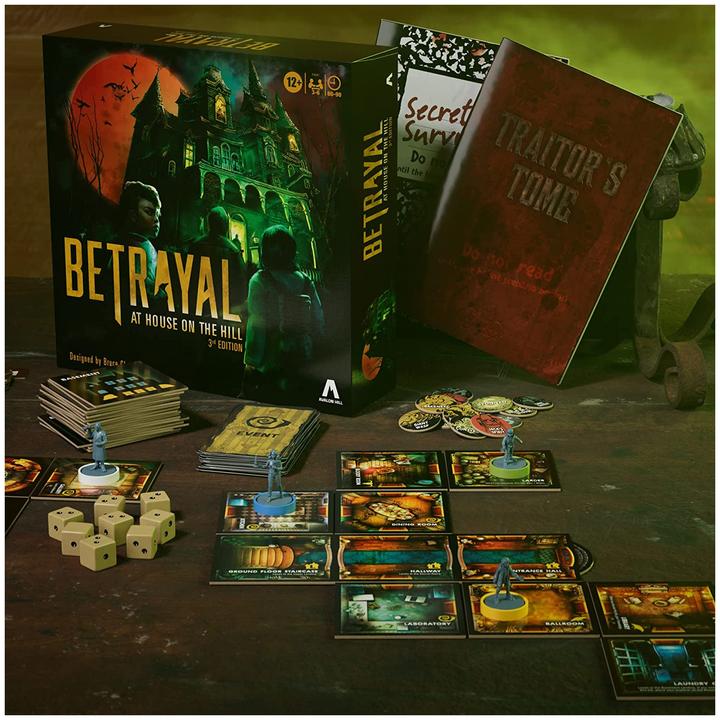 Productafbeelding Hasbro Gaming Verraad in House on the Hill: 3e Editie (Engels)