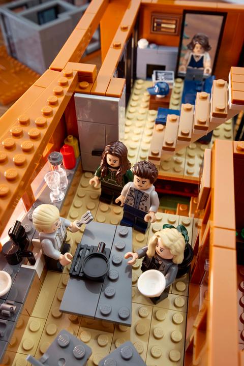 Produktbild LEGO Das Haus der Cullens aus Twilight (21354, LEGO Ideas, LEGO Seltene Sets)