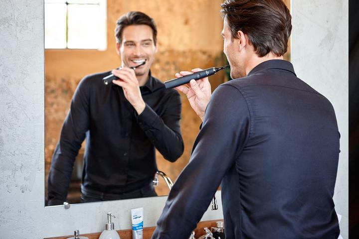 Produktbild Philips Sonicare Sonicare DiamondClean (Schallzahnbürste)