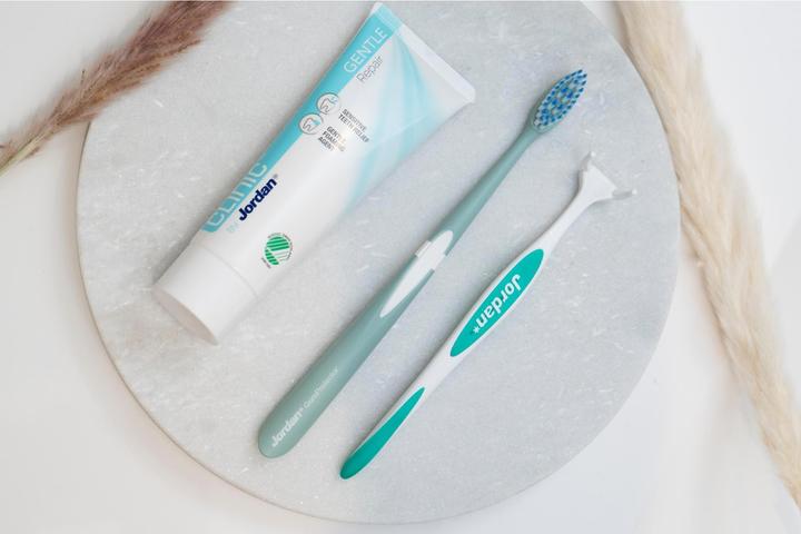 Actual product image Jordan* Clinic Gum Pector Toothbrush Soft (Soft, 1 x)