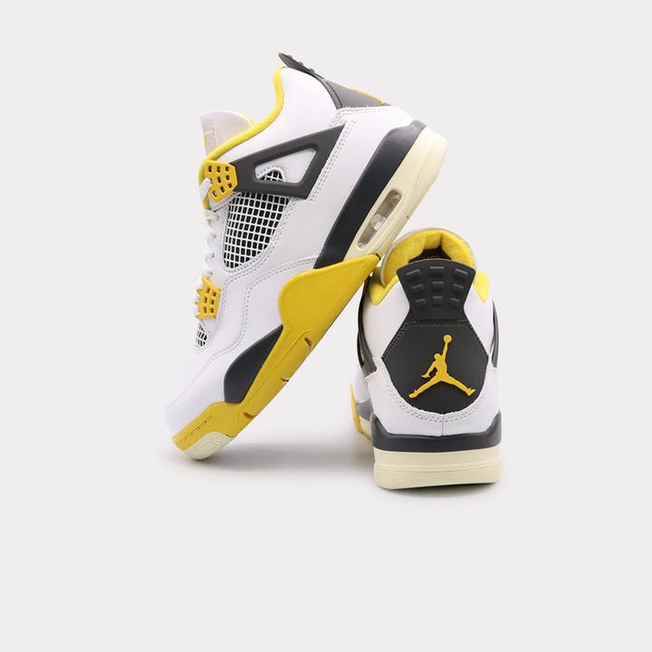 Produktbild Nike Air Jordan 4 (44)