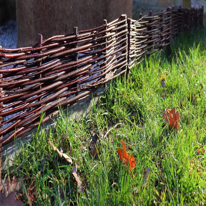 Actual product image Aquagart 6 Beeteinfassungen aus Weide 20x50cm I Beetbegrenzung /Weidenzaun zur Beetumrandung Rasenkante (50 cm)