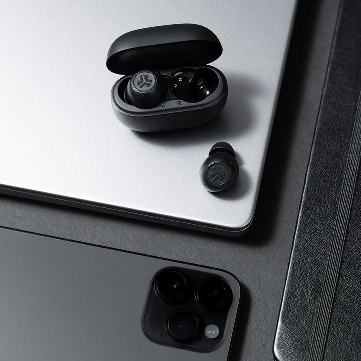 Actual product image JLab Audio Go Pop (ANC, 7 h, Wireless)