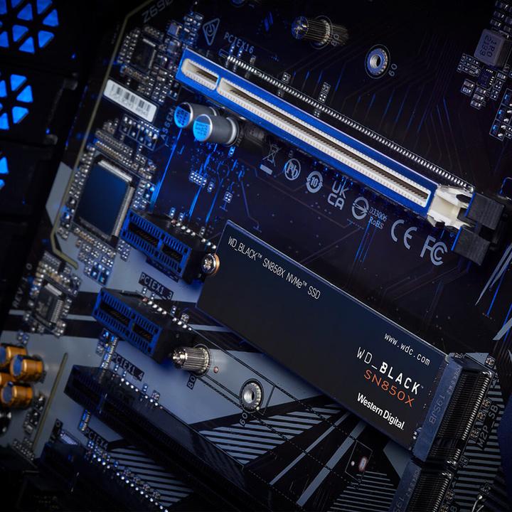 Produktbild WD Black SN850X (4000 GB, M.2 2280)