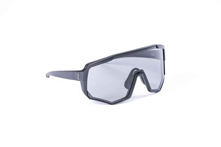 Coast Optics Nita XL Sportbrille schwarz mit Photochromen Glas (Schwarz)