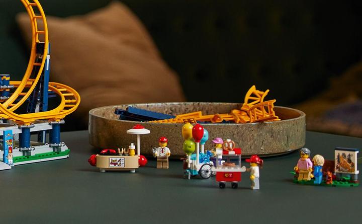 Actual product image LEGO Looping roller coaster (10303, LEGO Icons, LEGO Rare Sets)