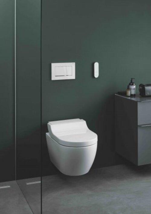 Image du produit Geberit Système complet de WC douche AquaClean Tuma blanc, couvercle blanc alpin