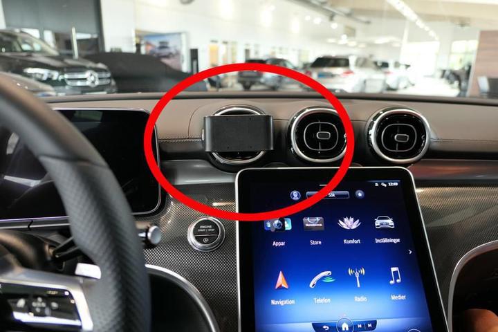 Actual product image Brodit 855699 Bracket Mercedes Benz C-Class 22-