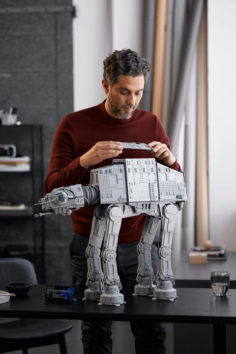Immagine prodotto LEGO AT-AT (75313, LEGO Star Wars, Set LEGO rari)