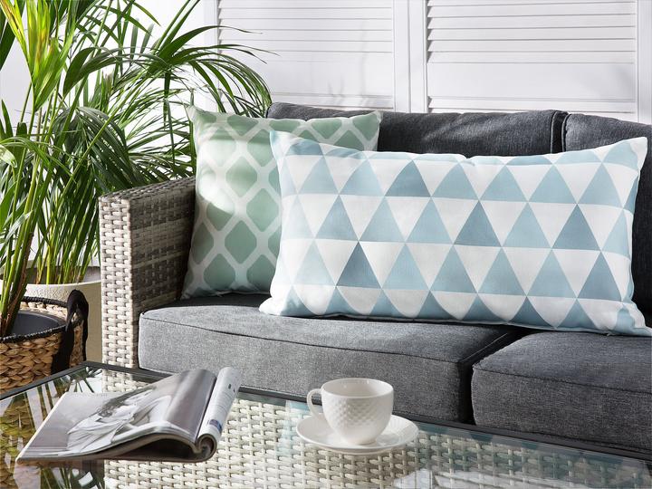 Actual product image Beliani Garden Cushion Triangles Blue-White 40 x 70 cm Set of 2 TRIFOS (40 x 70 cm)