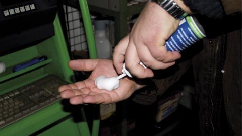 Immagine prodotto Beko Schiuma protettiva per le mani Handclean CareLine