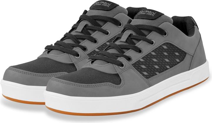 Actual product image Normani Sneaker Milwaukee (45)