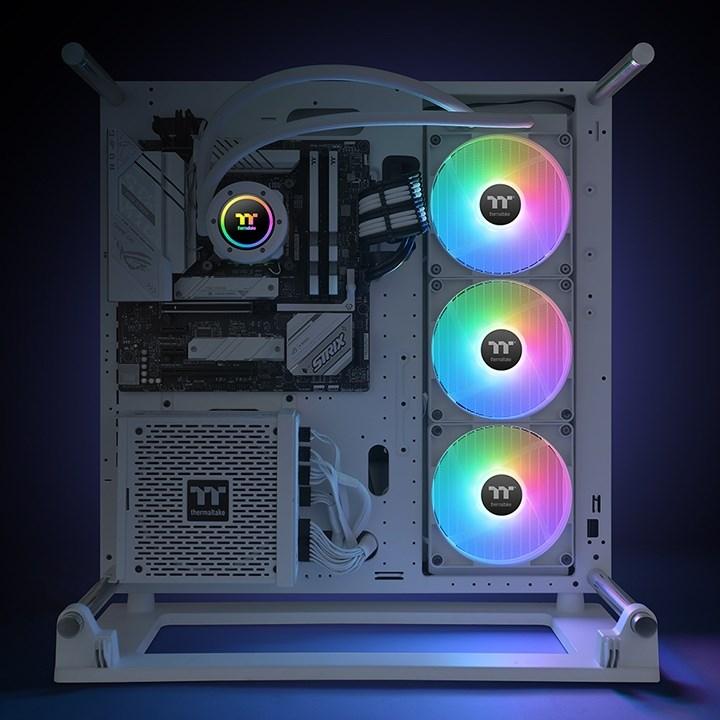 Actual product image Thermaltake TH420 V2 ARGB Sync CPU Liquid Cooler All-In-One wh