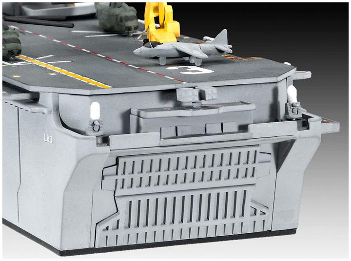 Image du produit Revell Porteur d'assaut USS WASP CLASS
