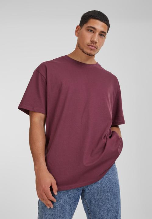 Actual product image Urban Classics Heavy Oversized Tee (XL)