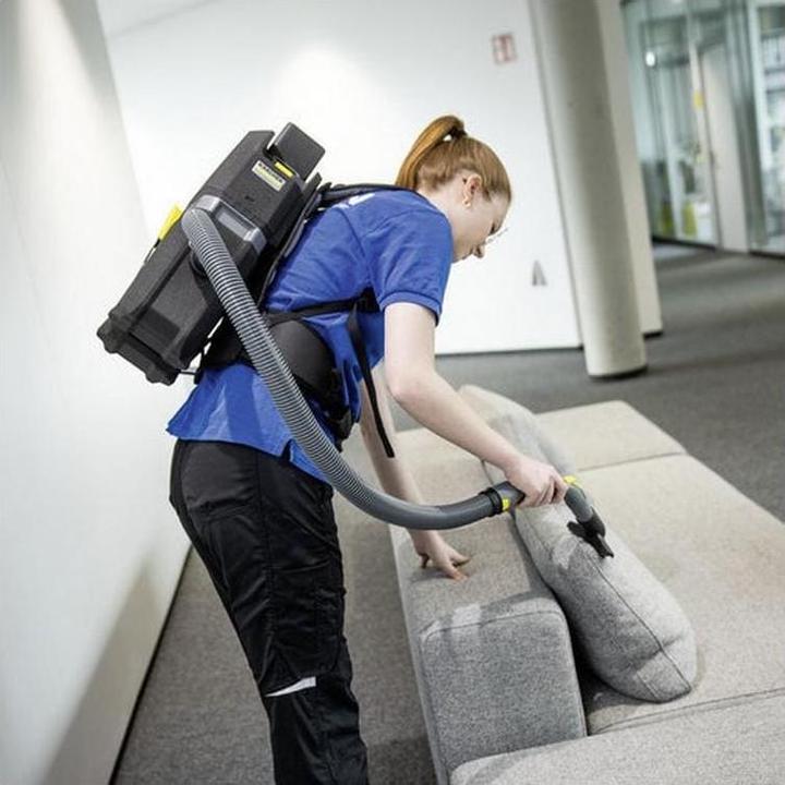 Actual product image Kärcher BVL 5/1 bp (Back hoover)