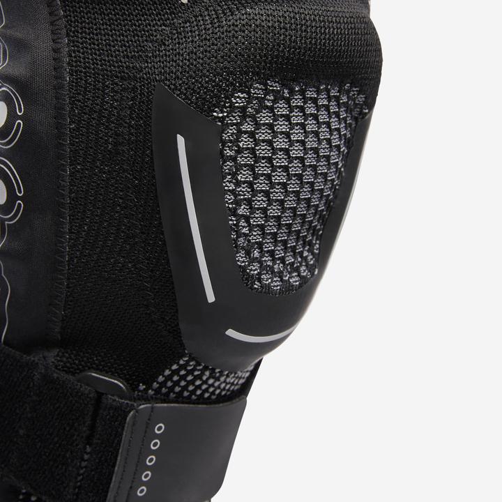 Actual product image Decathlon Kniebandage rechts/links Stufe 3 (1)