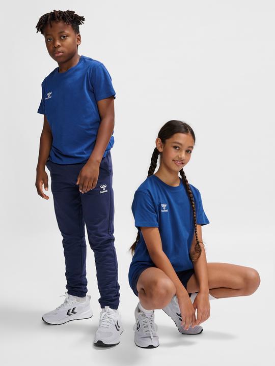 Actual product image hummel HMLGO 2.0 T-SHIRT S/S KIDS (152)