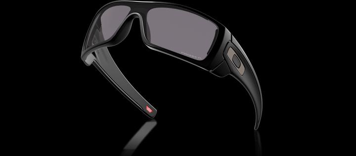 Actual product image Oakley Batwolf sunglasses - Grey polarised Prizm lenses - Black frame