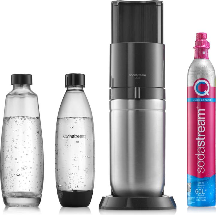 1 x Trinkwasserspruder + 1 x CO2 Zylinder + 1 x Kunststoffflasche + 1 x Glaskaraffe