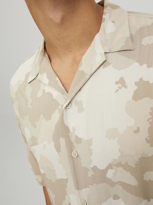 Image du produit Jack & Jones Chemise à manches courtes camo (M)