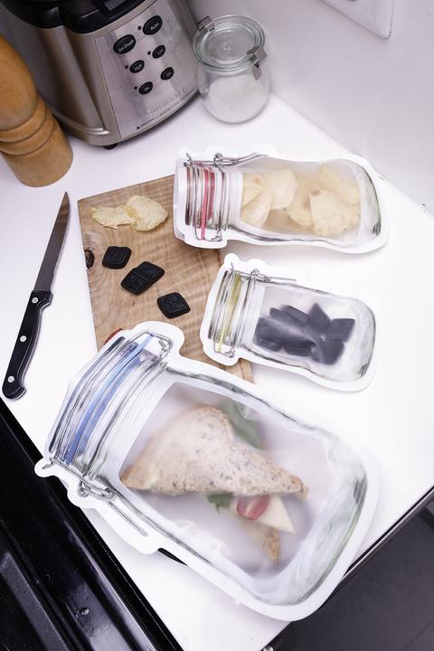 Produktbild Kikkerland Shaped Zip Bag (x4)