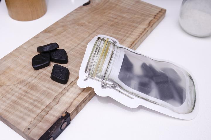 Produktbild Kikkerland Shaped Zip Bag (x4)