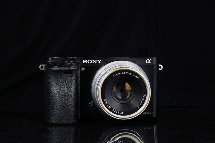 Produktbild 7artisans 25mm F1.8 Sony E (Sony E, APS-C / DX)