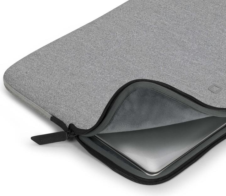 Actual product image Dicota Skin Urban (13", Apple)
