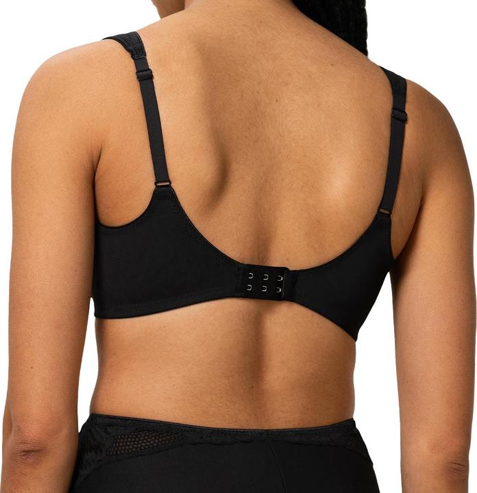 Actual product image Triumph Modern Lace + Cotton W Underwired Bra (90 B, Single pack)