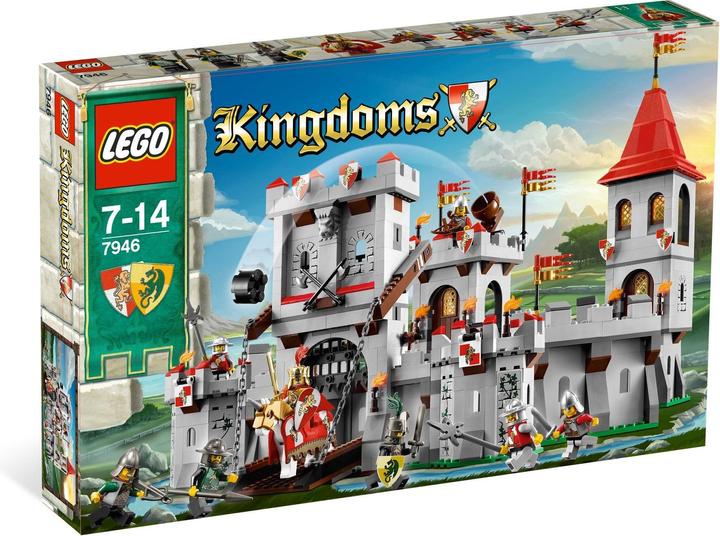 Actual product image LEGO Kingdoms Great Royal Castle (7946)