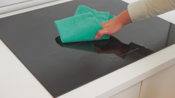 Produktbild Candy Moderna CI642SCBB Schwarzes Kochfeld