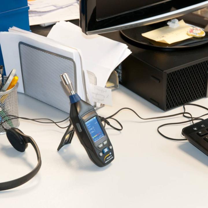 Actual product image PCE Instruments dust meter