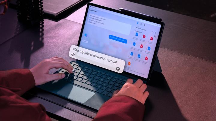 Actual product image Lenovo Plus (WLAN only, 12.70", 256 GB, Tidal Teal)