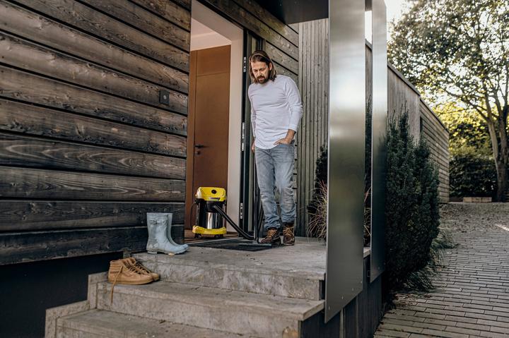 Actual product image Kärcher Wet and dry vacuum cleaner WD 3 S V-17/4/20 (Wet dry vacuum cleaner)