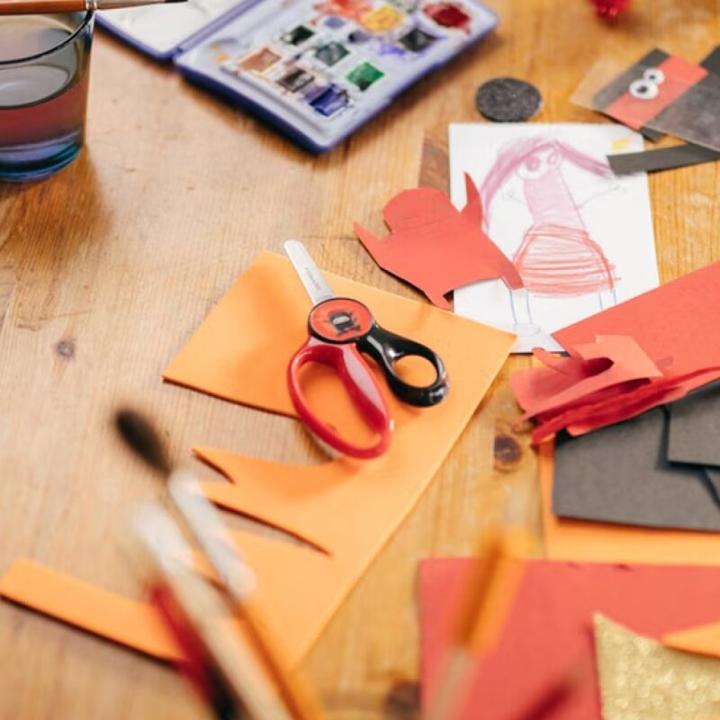 Image du produit Fiskars Ciseaux pour enfants avec image ninja vacillante A partir de 6 ans Longueur : 13 cm (13 cm)