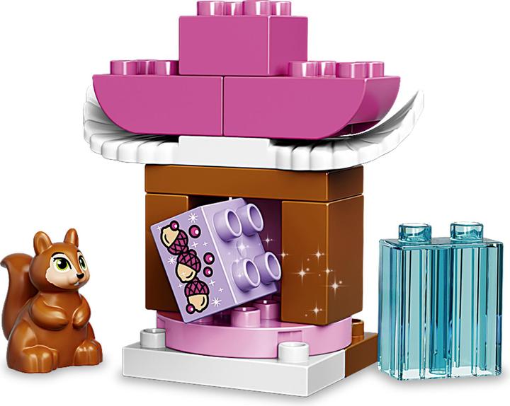 Actual product image LEGO Disney Sofia carriage (10822)